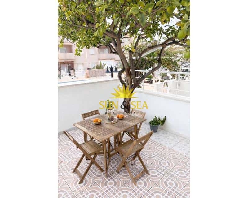 2 bedroom Townhouse for rent in Pilar de la Horadada with pool - € 790 (Ref: 9593226)