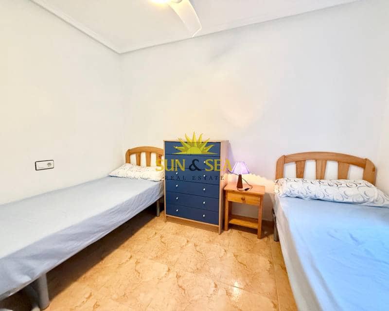 2 Zimmer Haus zu vermieten in El Limonar mit Pool - 800 € (Ref: 9606616)