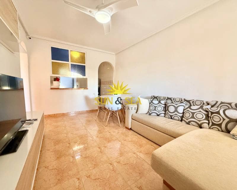 2 Zimmer Haus zu vermieten in El Limonar mit Pool - 800 € (Ref: 9606616)