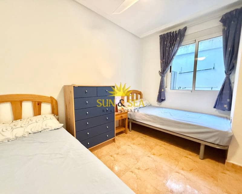 2 Zimmer Haus zu vermieten in El Limonar mit Pool - 800 € (Ref: 9606616)