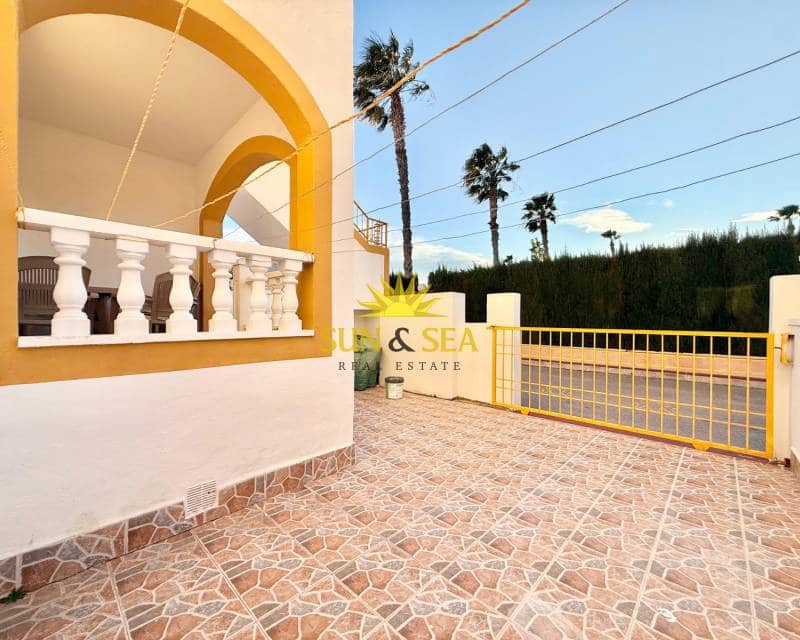 2 Zimmer Haus zu vermieten in El Limonar mit Pool - 800 € (Ref: 9606616)