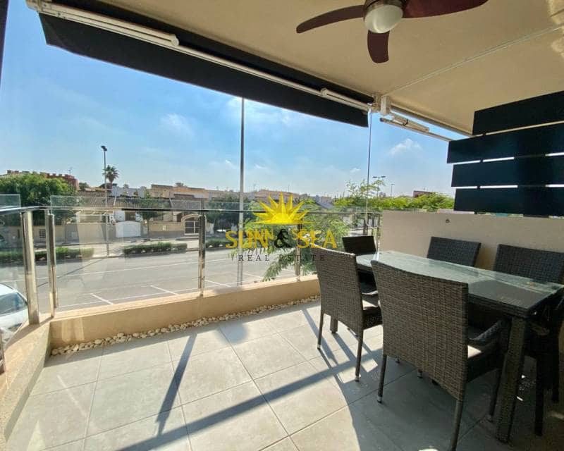 2 bedroom Apartment for sale in Pilar de la Horadada with pool - € 270,000 (Ref: 9610495)