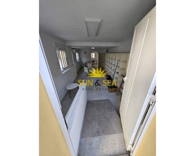 3 bedroom Villa for rent in Algorfa with pool - € 1,500 (Ref: 9610498)