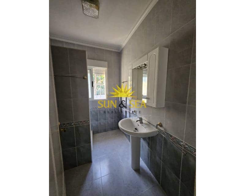 3 bedroom Villa for rent in Algorfa with pool - € 1,500 (Ref: 9610498)