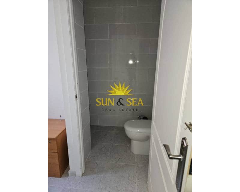 3 bedroom Villa for rent in Algorfa with pool - € 1,500 (Ref: 9610498)