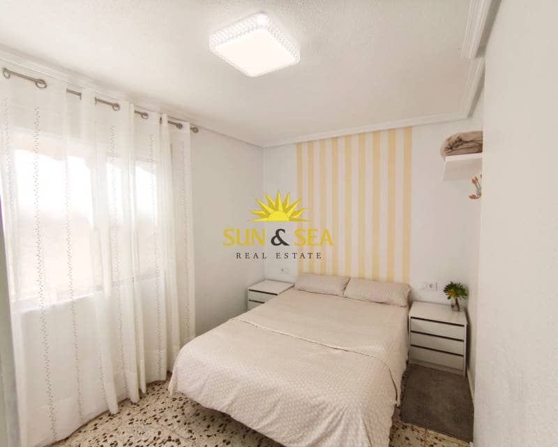 Apartamento de 3 habitaciones en El Campello en venta - 250.000 € (Ref: 9614443)