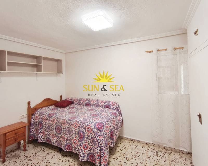 Apartamento de 3 habitaciones en El Campello en venta - 250.000 € (Ref: 9614443)