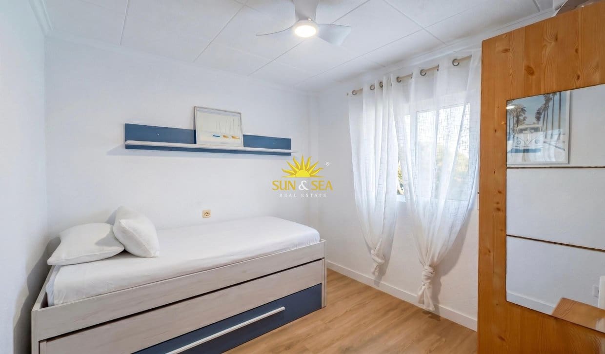 2 Zimmer Ferienhaus in Pilar de la Horadada - 700 € (Ref: 9618102)