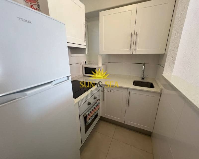 1 soverom Leilighet til leie i Benidorm med svømmebasseng - € 895 (Ref: 9618103)