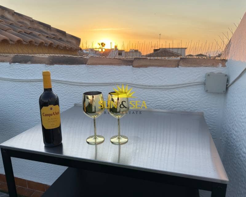 2 soveværelse Byhus til leje i Gran Alacant med swimmingpool - € 1.150 (Ref: 9618104)