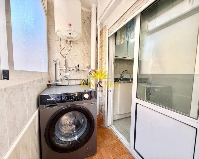 3 makuuhuone Huoneisto vuokrattavana paikassa Albir - 900 € (Ref: 9618105)