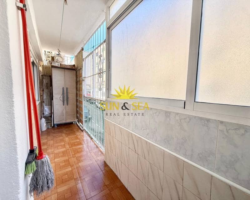 3 makuuhuone Huoneisto vuokrattavana paikassa Albir - 900 € (Ref: 9618105)