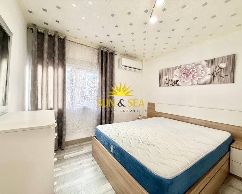 3 makuuhuone Huoneisto vuokrattavana paikassa Albir - 900 € (Ref: 9618105)