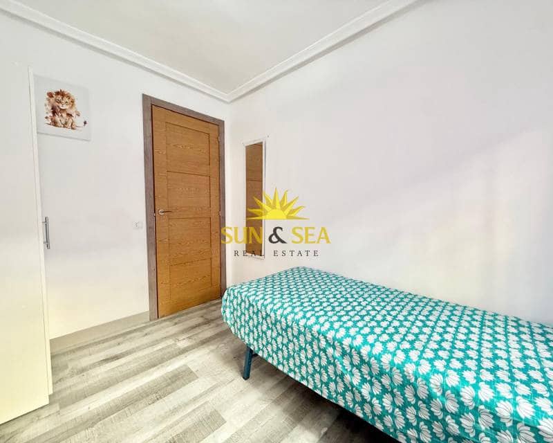 3 makuuhuone Huoneisto vuokrattavana paikassa Albir - 900 € (Ref: 9618105)