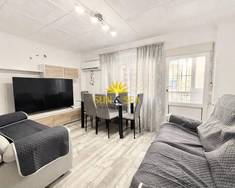 3 makuuhuone Huoneisto vuokrattavana paikassa Albir - 900 € (Ref: 9618105)