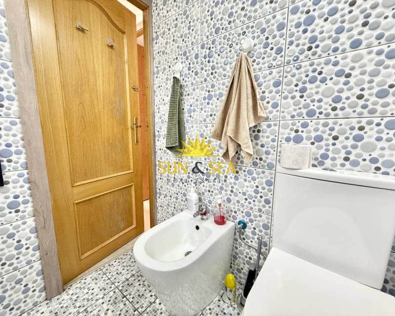 3 makuuhuone Huoneisto vuokrattavana paikassa Albir - 900 € (Ref: 9618105)