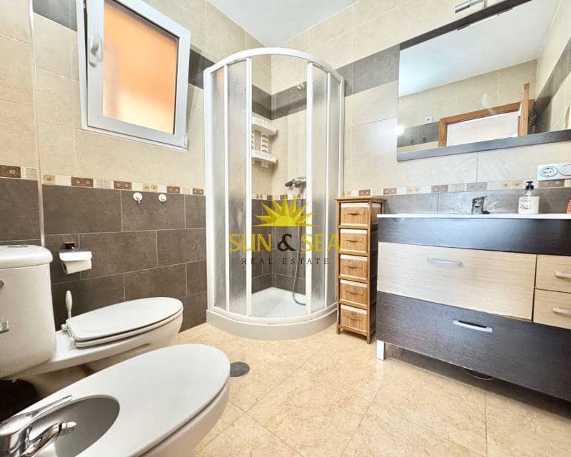 3 makuuhuone Huoneisto vuokrattavana paikassa Guardamar del Segura - 1 200 € (Ref: 9626902)