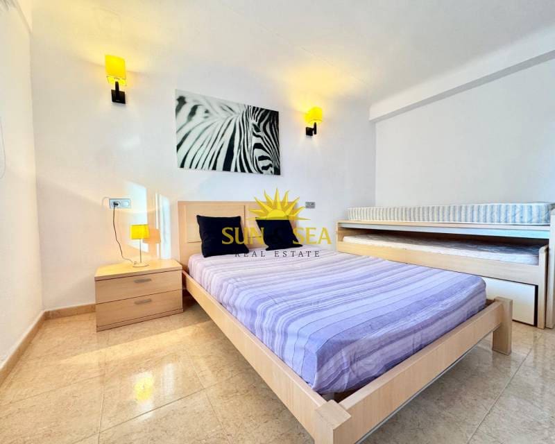 3 makuuhuone Huoneisto vuokrattavana paikassa Guardamar del Segura - 1 200 € (Ref: 9626902)