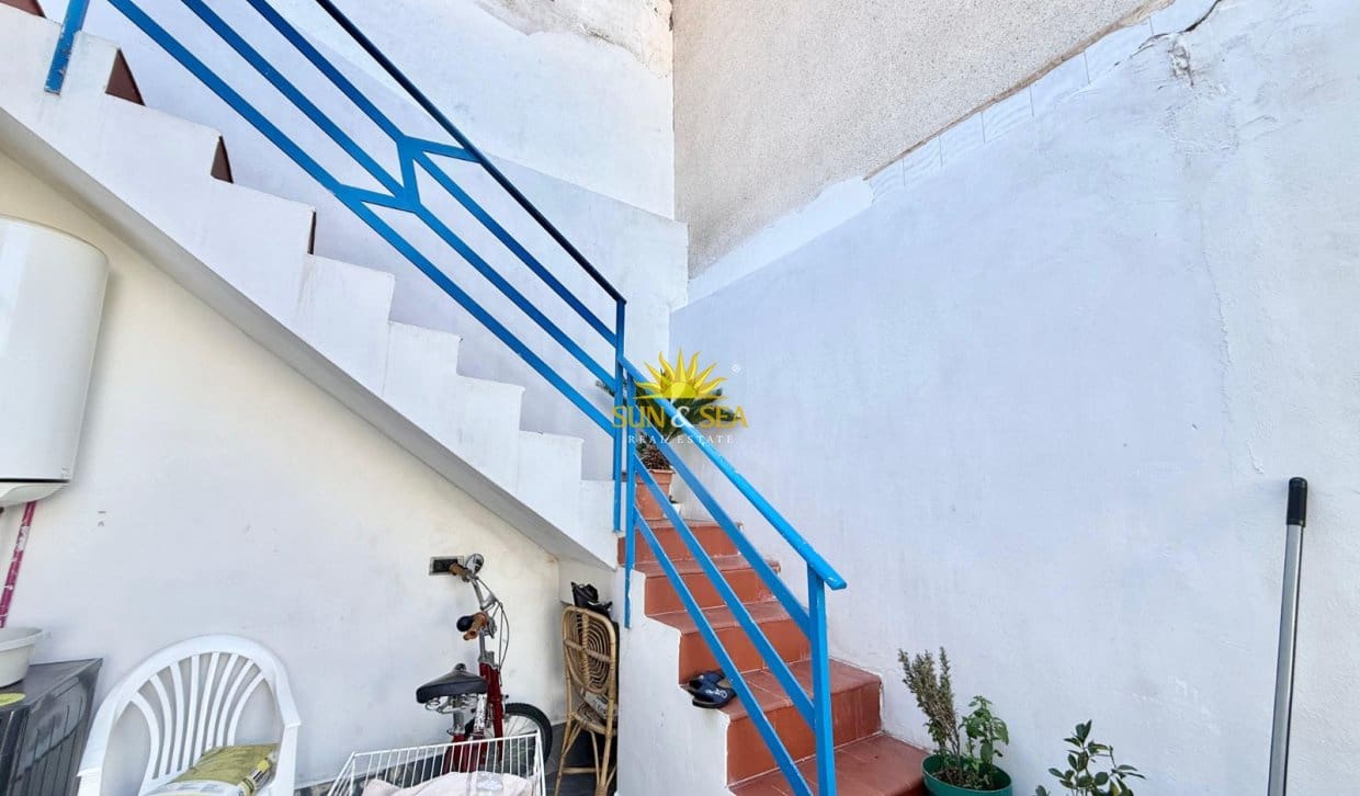 3 bedroom Villa for sale in Los Cuarteros with garage - € 260,000 (Ref: 9626903)
