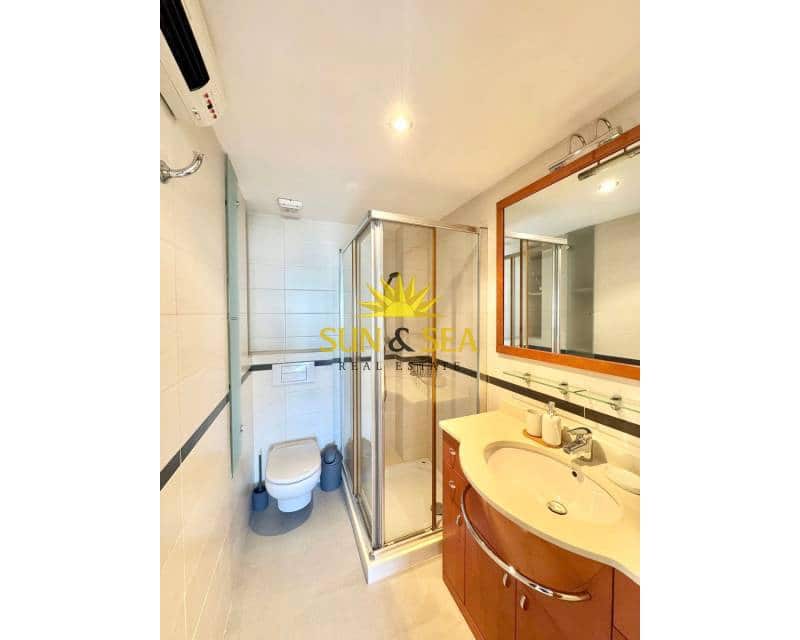 3 soveværelse Lejlighed til leje i Moraira - € 2.500 (Ref: 9630571)