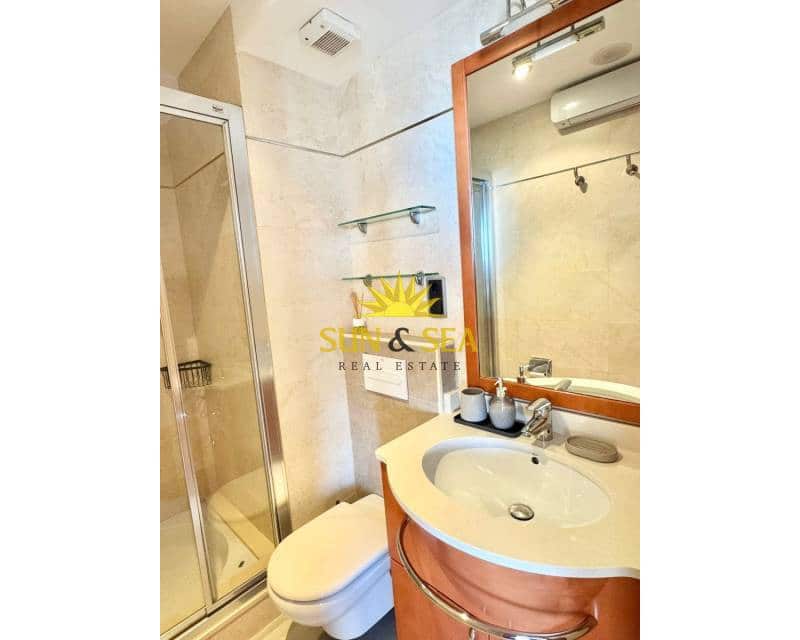 3 soveværelse Lejlighed til leje i Moraira - € 2.500 (Ref: 9630571)