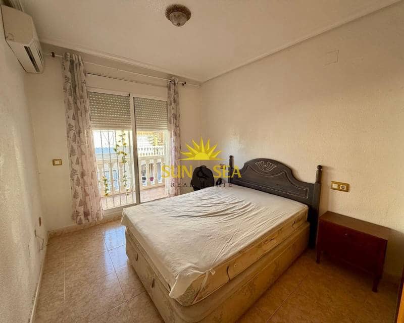 3 soverom Villa til salgs i Orihuela Costa med svømmebasseng garasje - € 250 000 (Ref: 9630572)