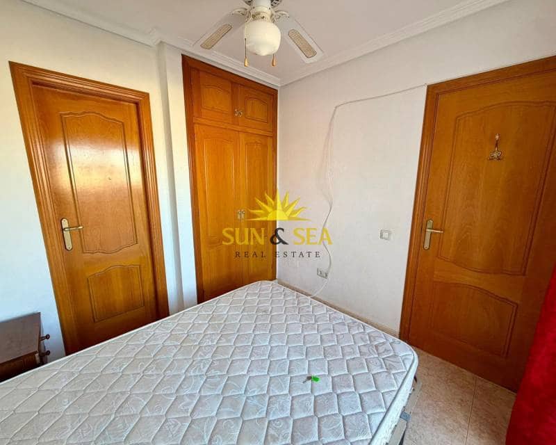 3 soverom Villa til salgs i Orihuela Costa med svømmebasseng garasje - € 250 000 (Ref: 9630572)