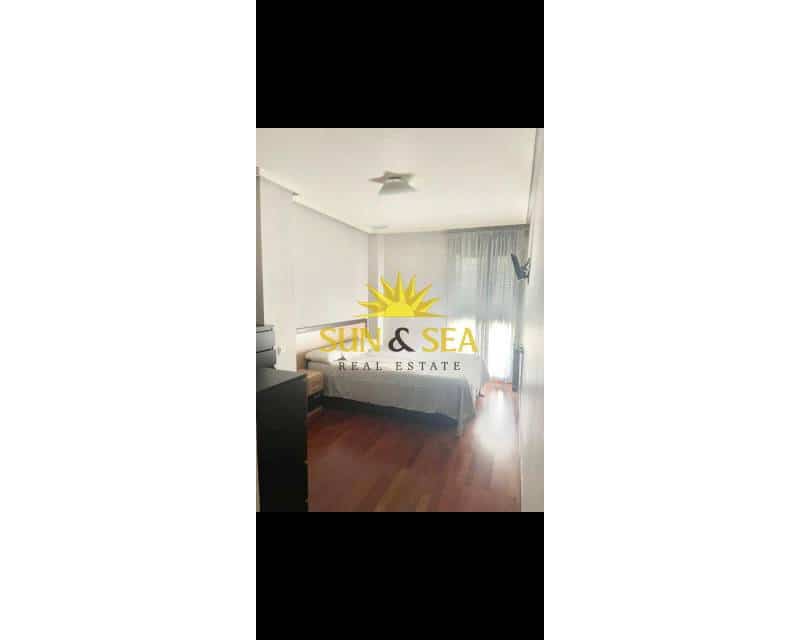 2 bedroom Apartment for rent in Elche / Elx with pool garage - € 1,000 (Ref: 9631457)