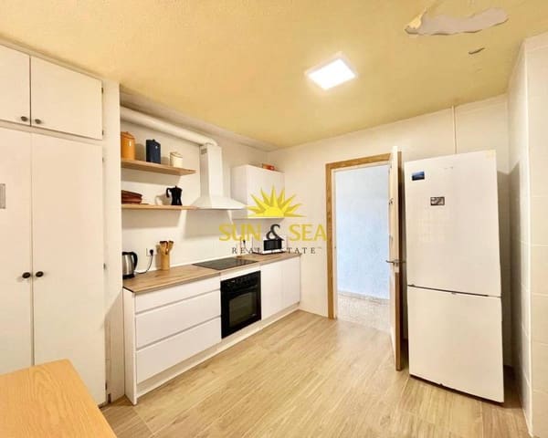 5 Zimmer Apartment zu vermieten in Playa del Cura, Torrevieja - 1.250 € (Ref: 9640592)