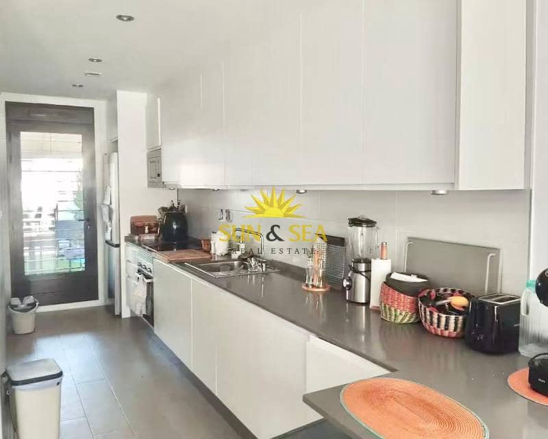 3 camera da letto Appartamento da affittare in Torre de la Horadada con piscina - 1.600 € (Rif: 9641054)