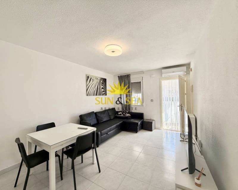 3 soverom Leilighet til leie i La Florida - € 950 (Ref: 9641055)