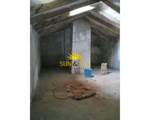 2 quarto Apartamento para venda em Albacete cidade com piscina - 35 000 € (Ref: 9650349)