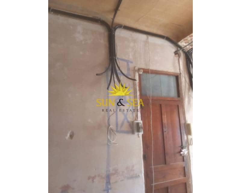 2 quarto Apartamento para venda em Albacete cidade com piscina - 35 000 € (Ref: 9650349)