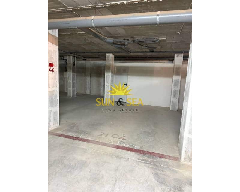 3 bedroom Villa for rent in Cabo Roig with pool - € 1,100 (Ref: 9650350)