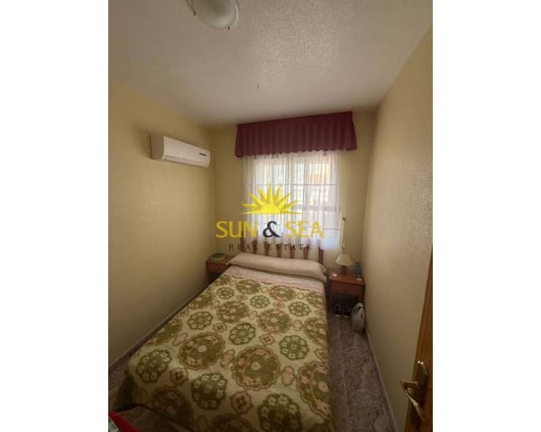 3 soverom Villa til leie i Cabo Roig, Orihuela med svømmebasseng - € 1 100 (Ref: 9650350)