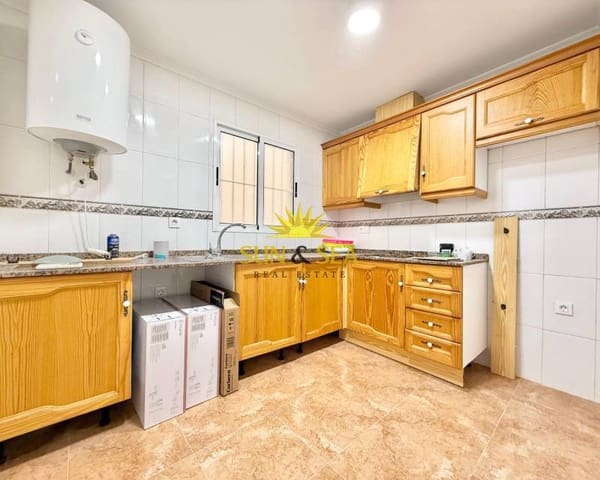 2 slaapkamer Appartement te huur in Los Montesinos met zwembad - € 800 (Ref: 9650831)