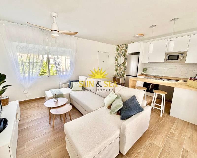 3 camera da letto Appartamento da affittare in Torrevieja - 1.300 € (Rif: 9652394)