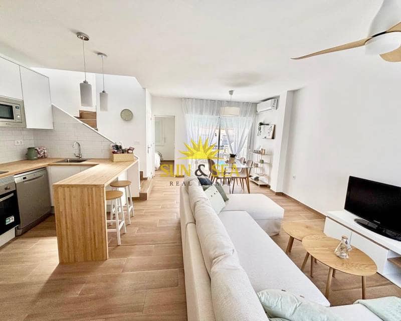 3 camera da letto Appartamento da affittare in Torrevieja - 1.300 € (Rif: 9652394)