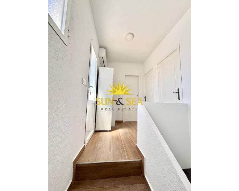 3 camera da letto Appartamento da affittare in Torrevieja - 1.300 € (Rif: 9652394)