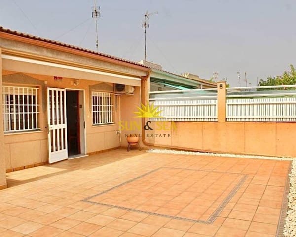 3 quarto Moradia para arrendar em San Pedro del Pinatar ciudad, San Pedro del Pinatar com garagem - 900 € (Ref: 9653020)