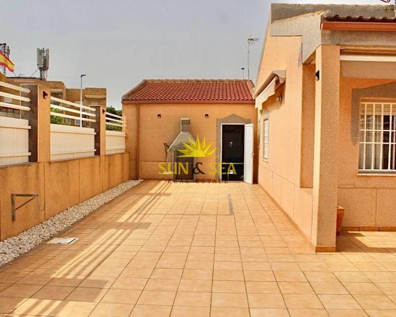 3 quarto Moradia para arrendar em San Pedro del Pinatar com garagem - 900 € (Ref: 9653020)