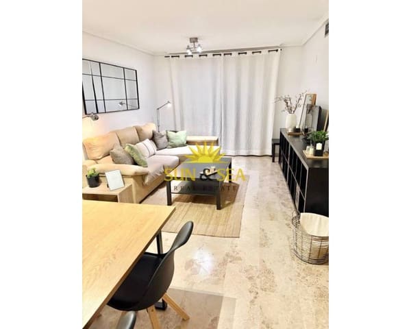 2 soverom Leilighet til leie i Centro Urbano, Dénia - € 1 100 (Ref: 9664341)