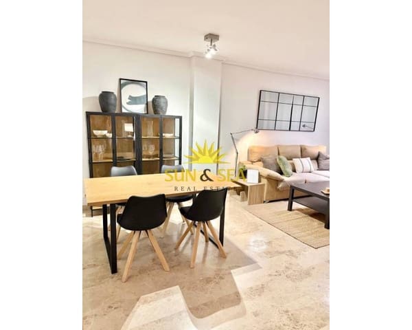 2 soverom Leilighet til leie i Centro Urbano, Dénia - € 1 100 (Ref: 9664341)