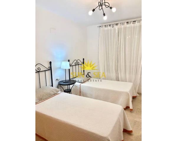 2 soverom Leilighet til leie i Centro Urbano, Dénia - € 1 100 (Ref: 9664341)