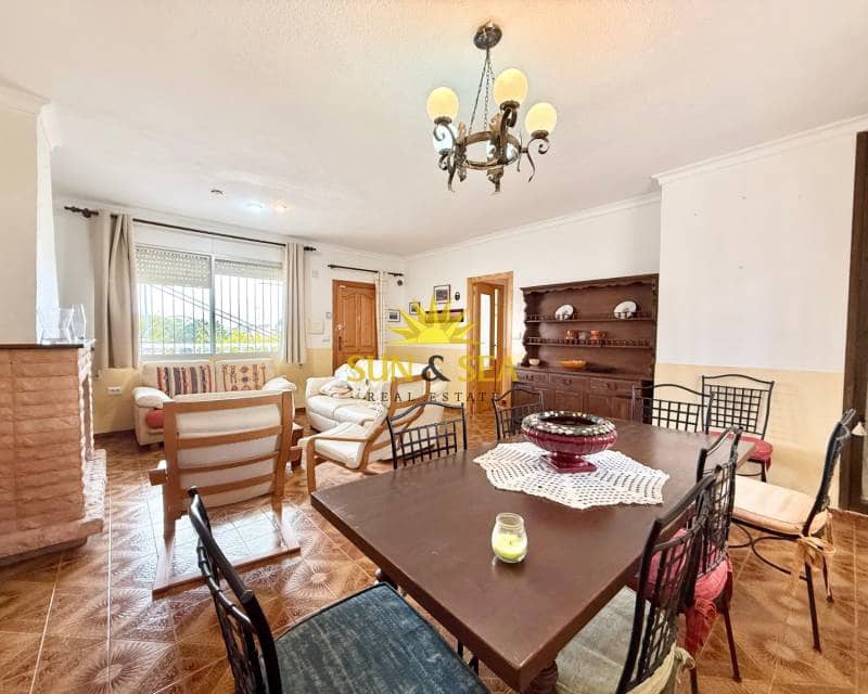 4 bedroom Villa for sale in Los Urrutias - € 245,000 (Ref: 9671263)