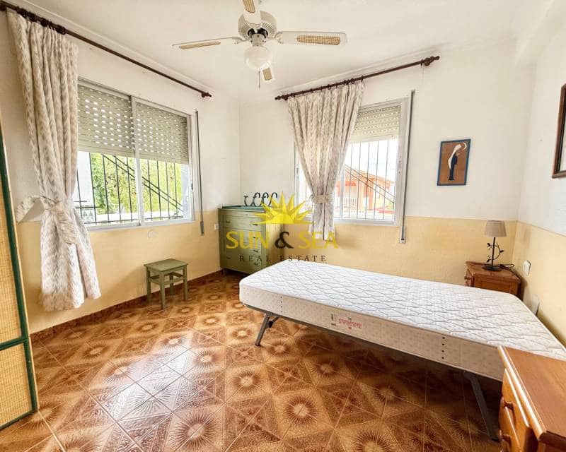 4 bedroom Villa for sale in Los Urrutias - € 245,000 (Ref: 9671263)