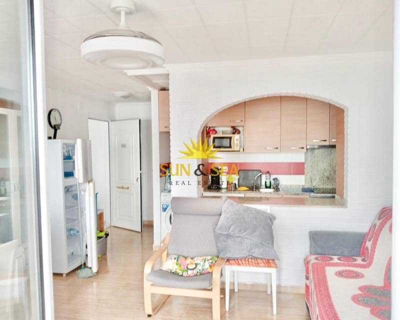 2 quarto Apartamento para arrendar em Pilar de la Horadada - 900 € (Ref: 9672159)