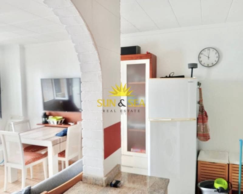 2 quarto Apartamento para arrendar em Pilar de la Horadada - 900 € (Ref: 9672159)