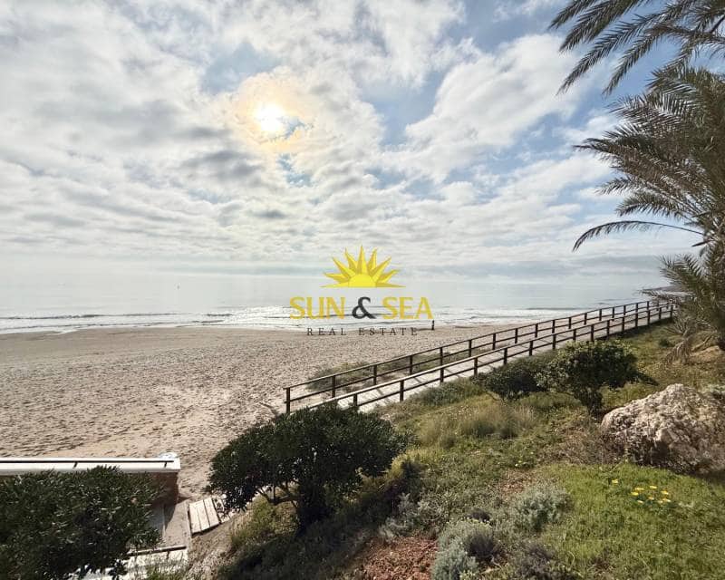 2 bedroom Apartment for rent in Pilar de la Horadada - € 900 (Ref: 9672159)