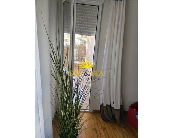 3 bedroom Apartment for rent in Centro - Muelle Pesquero, Torrevieja - € 850 (Ref: 9672718)